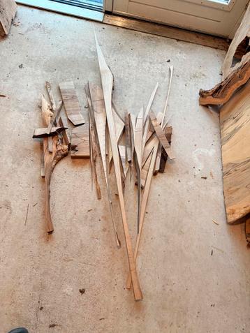 Gratis walnoot houtresten af te halen