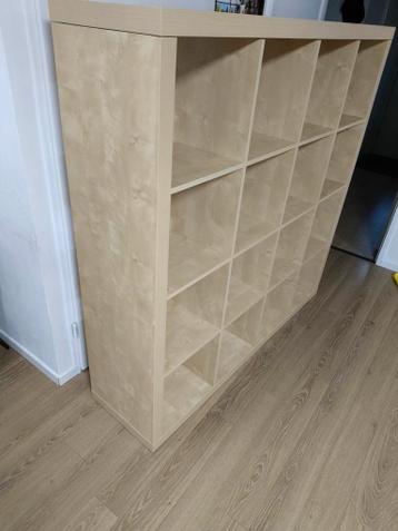 Gratis Kallax 4x4 kast - mist schroeven