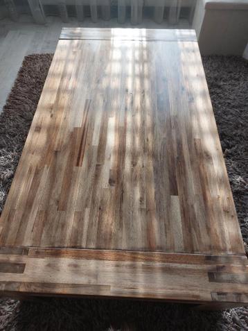 Mooie salontafel - gratis af te halen in Dronten-West