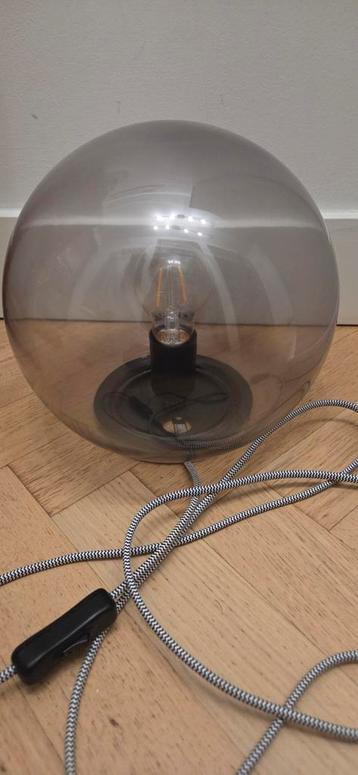 Mooie glazen bol lamp