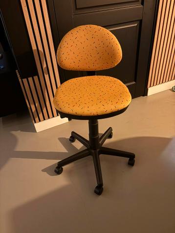 Gratis kinder bureaustoel