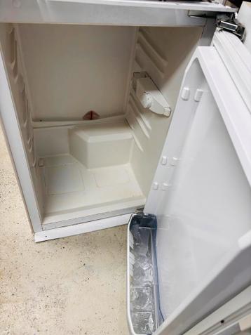 Bauknecht Oude Koelkast - Ideaal voor feestje