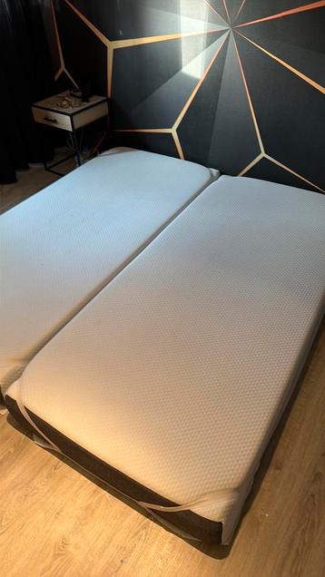 Matrassen 2 stuks MOETEN VANDAAG WEG!