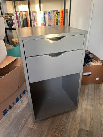 Ladekastje met 2 laden en open vak