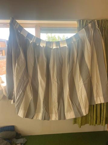 Gratis 2 verduisterende gordijnen- vandaag ophalen!