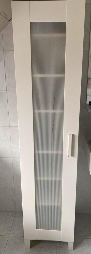 Kast badkamer gratis