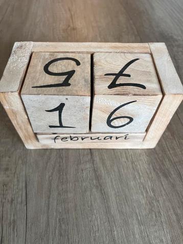 Houten Kalender
