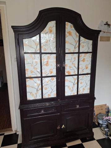 Grote zware kast, opknapper