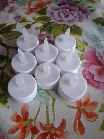 LED theelichten, set van 8 (exclusief batterijen)