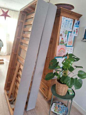 Gratis 2 bedbodems Ikea 90x200cm