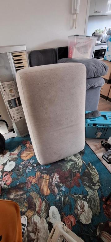 Hocker / poef van een modulaire bank- 1 meter