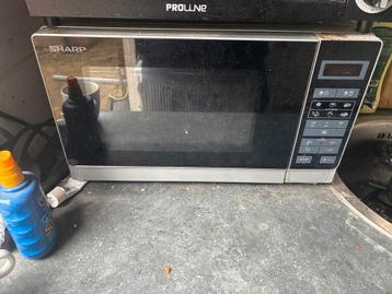 Goed werkende magnetron - Overbodig!(lees beschrijving)