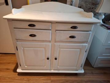 Grenen dressoir/commode