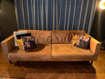 Cognac 4 zits Bank - Stevig en Comfortabel 240