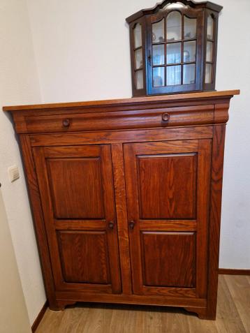 Gratis ophalen: meidenkast br 1.20 , 1.40 hoog, 41 diep