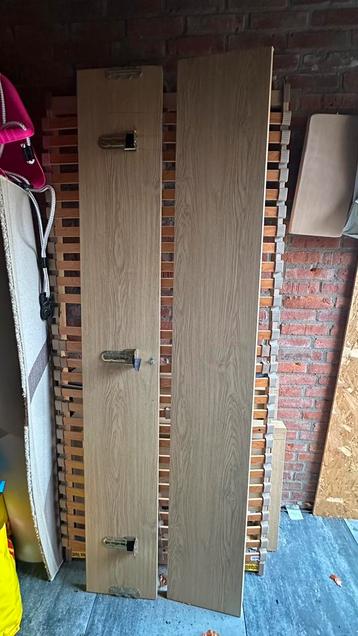 Stevig bedframe 90x200 gratis afhalen VANAVOND