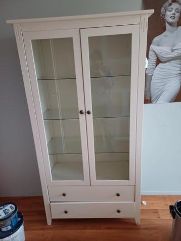 Vitrine kast gratis