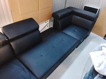 GRATIS AFHALEN BANK + EETTAFEL en stoelen