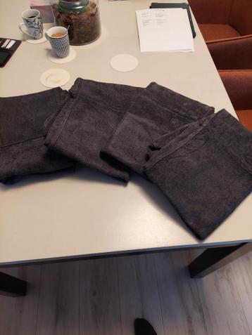 GRATIS 6 Ikea stoelen