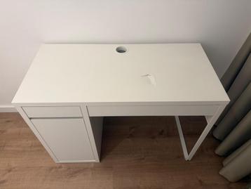 Ikea bureautafel (beschadigd)