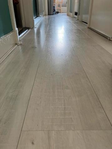 Gratis laminaat 65m2 wit