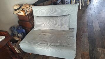 Eenpersoons slaapbankje GRATIS af te halen
