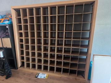 Kartonnen bedframe 180 x 200 gebruikt kunstproject/kast/...