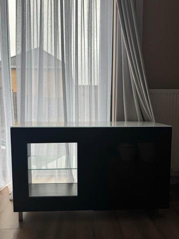 Gratis ophalen! IKEA Tv-kast donkerbruin met glazen platen