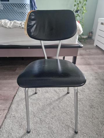 Gratis formica stoel. Bekleding los