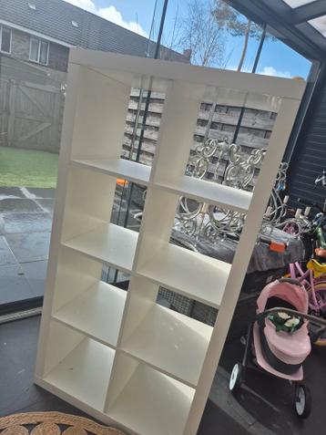 Witte open kast met 8 vakken - Opknapper