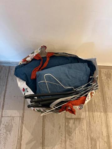 Beddengoed en kussenslopen - 2 tassen vol