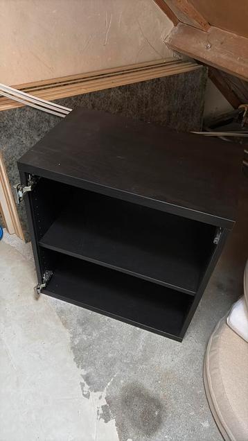 Ikea besta kastje gratis