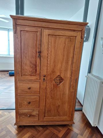 Teakhouten kast   Gratis af te halen