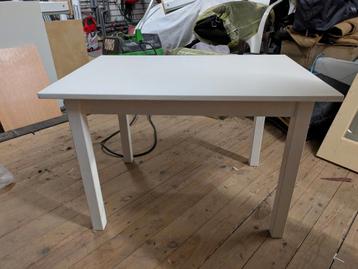 Ikea tafeltje
