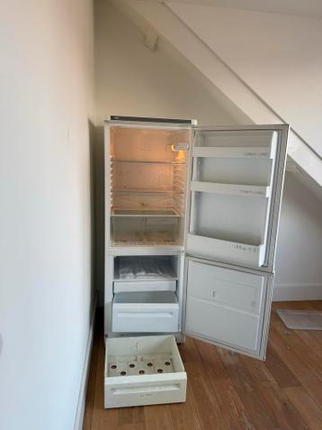 Gratis Zanussi Koel/Vrieskast - Werkt Nog Prima!