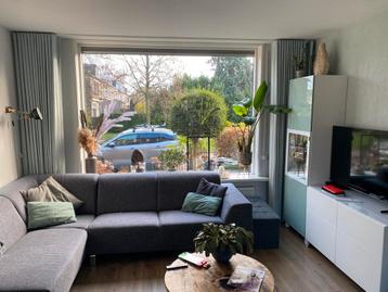 Hoekbank donkergrijs gratis afhalen