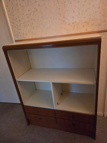 Gratis kastje - 120x98x40 cm - dit weekend ophalen!