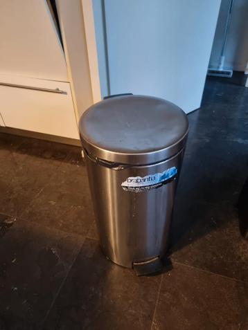 Gratis Brabantia prullenbak - 45 liter