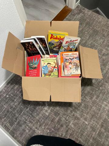 Doos vol boeken: Volwassenen, pubers, kinderen, oude exempla