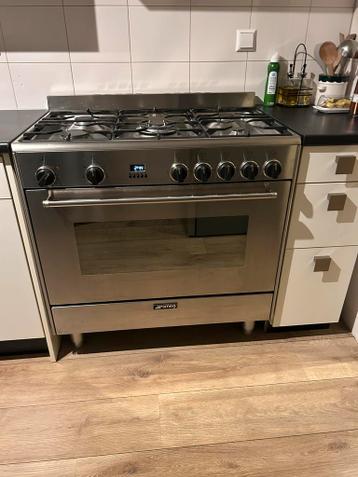 Gratis SMEG fornuis + oven (defect)