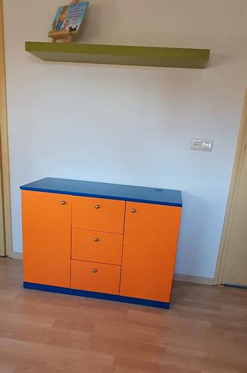 dressoir 73 hoog, 1.02 breed, 40 diep