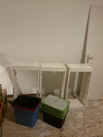Gratis Ikea trofast drie kasten