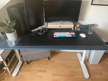 Ikea Bureau - Donkerblauw/Grijs - ZSM op te halen!