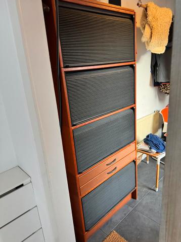 Dossier archief opbergkasten