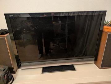 Oudere Sharp LCD TV - Werkt nog prima!