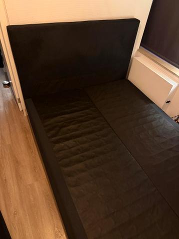 GRATIS Antraciet bedframe 140x200 (twijfelaar)