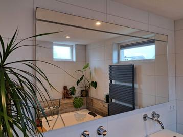 Badkamer spiegel