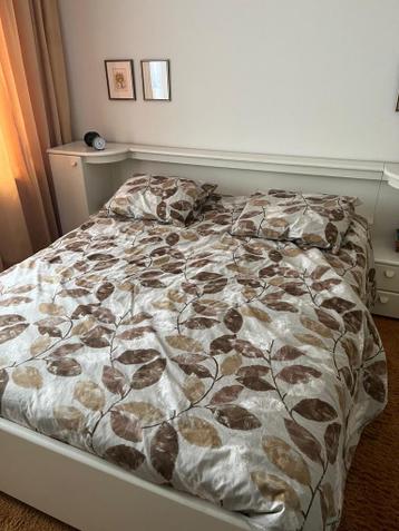 Tweepersoonsbed inclusief matras