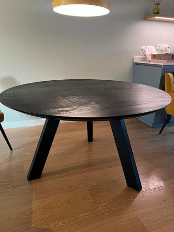MOET WEG - Ronde houten tafel zwart 140cm