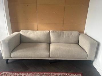 Gratis bank beschikbaar om af te halen